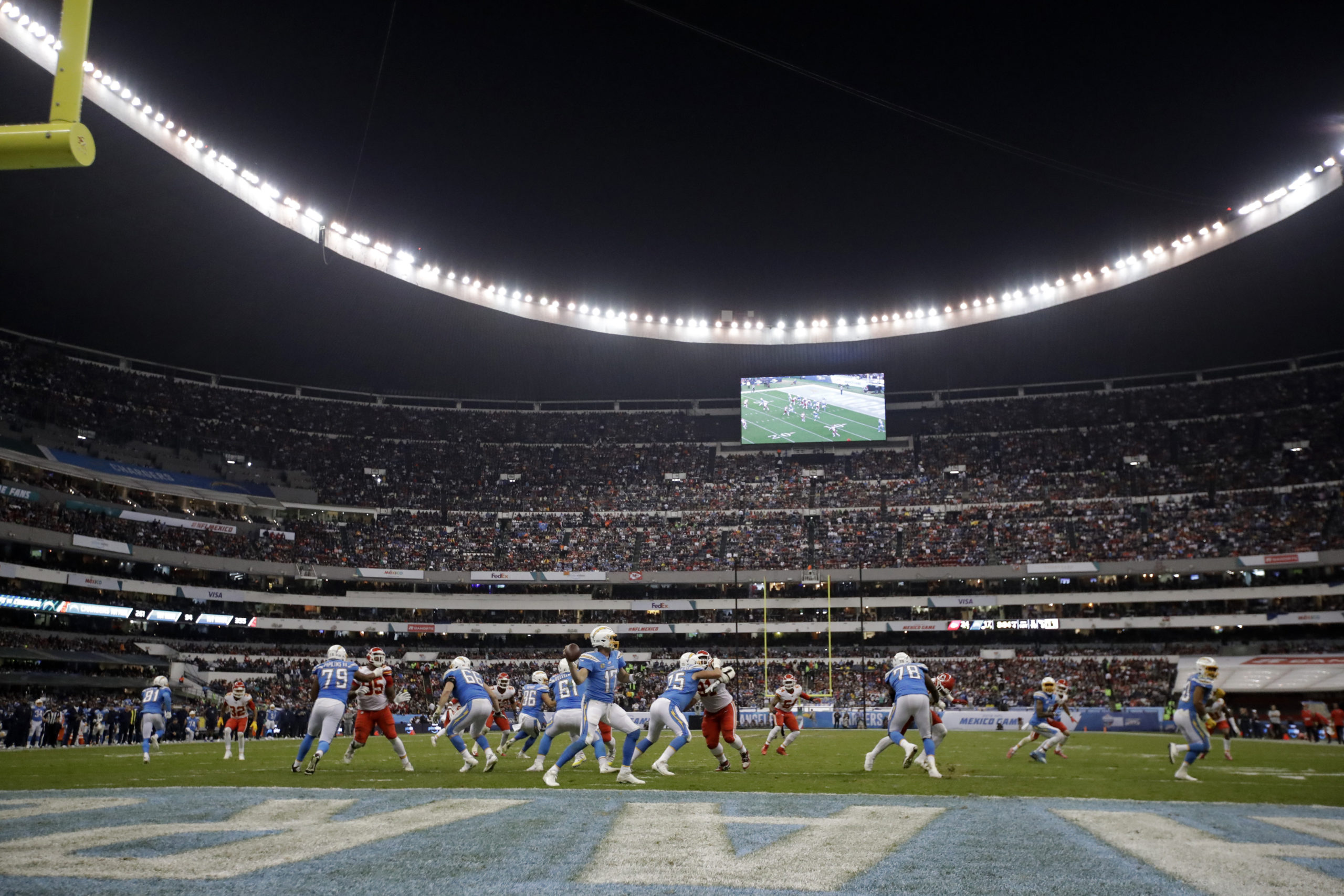 Mexico Chiefs Chargers Football